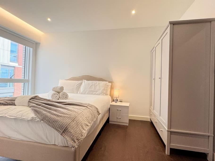Appartamento Charming Relaxing 3 Bedroom Walk To Tube Londra