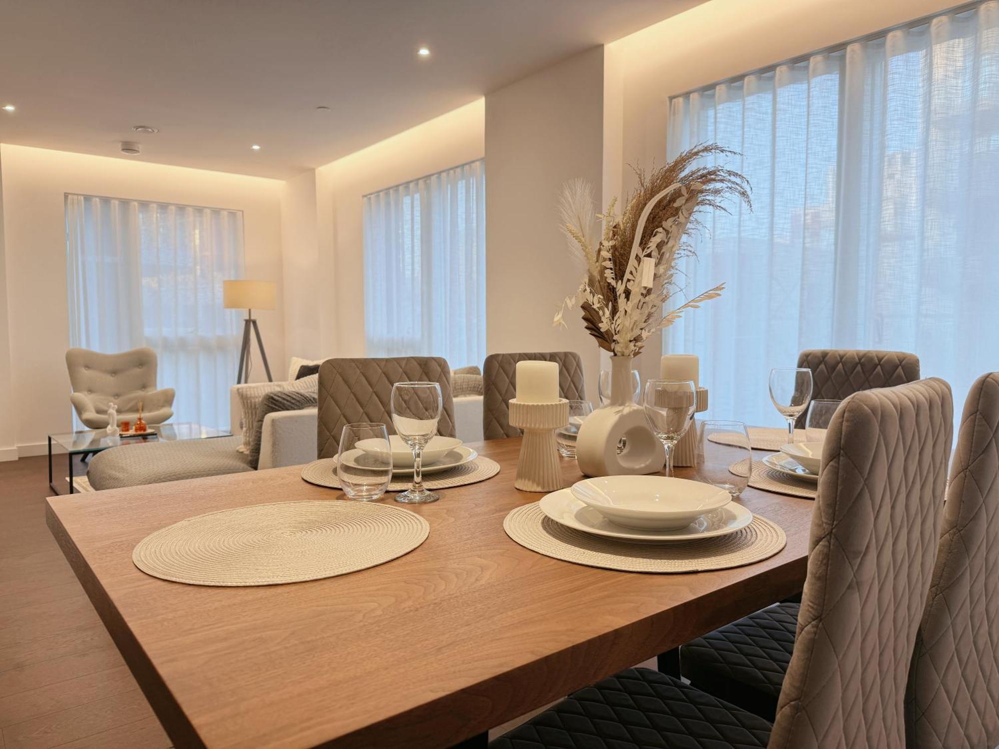 Charming Relaxing 3 Bedroom Walk To Tube